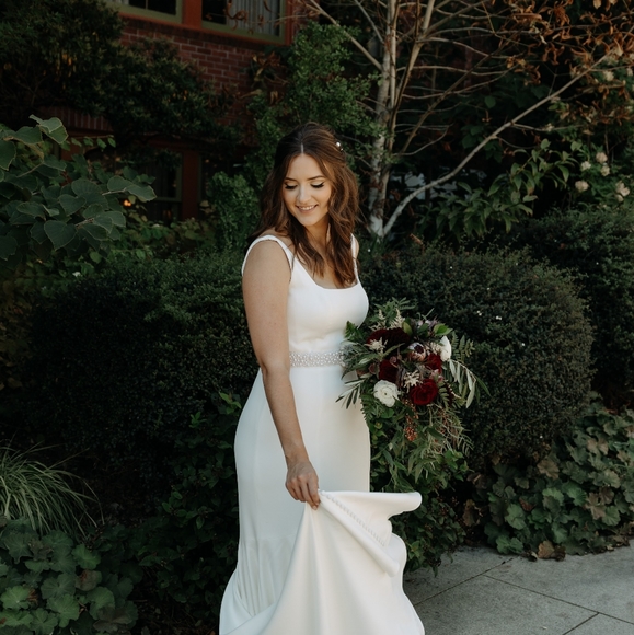 Meet your Posher, Lindsay - Picture 1 of 1